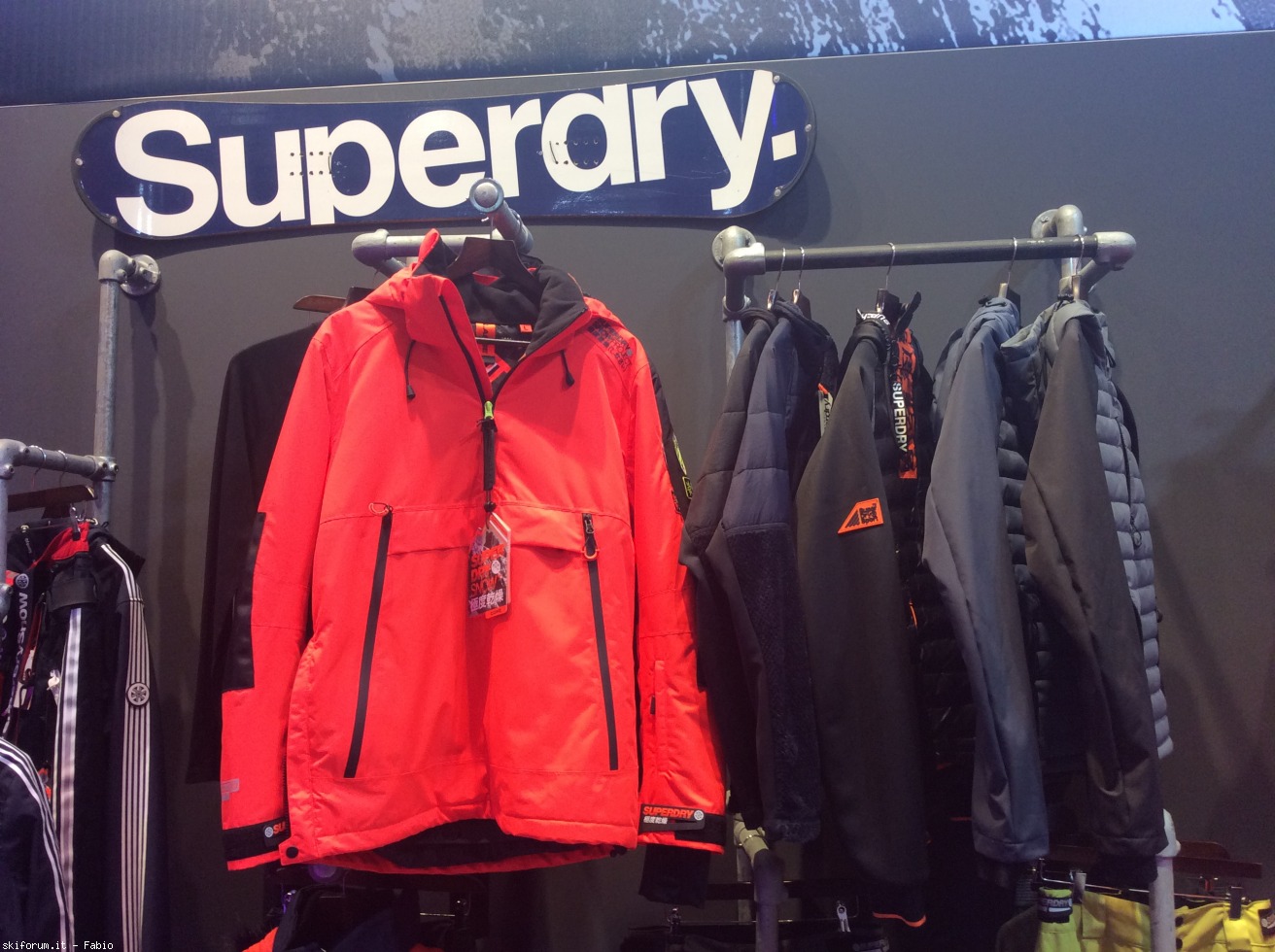 233520-superdry-98884d7f-7294-45a8-8fe8-36c64d40f163.jpeg