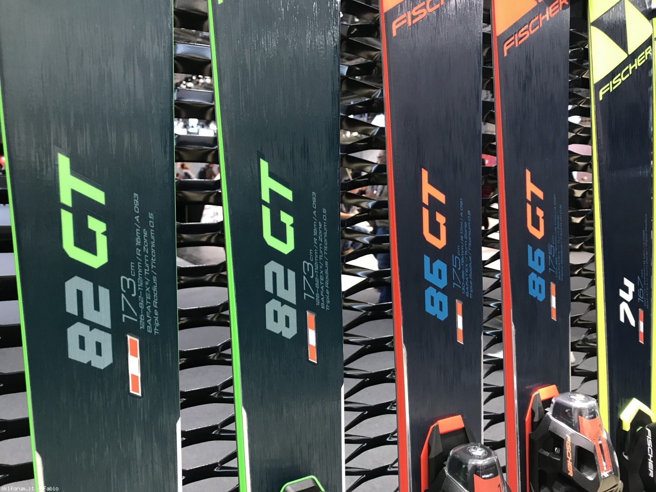 233817-blossom-skis-87dbda56-9e22-4e0c-bb8a-cd5dc12970e6.jpeg