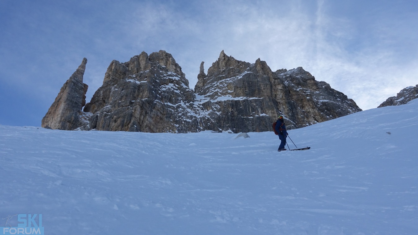 235293-freeski-sella-dolomiti-21.jpg