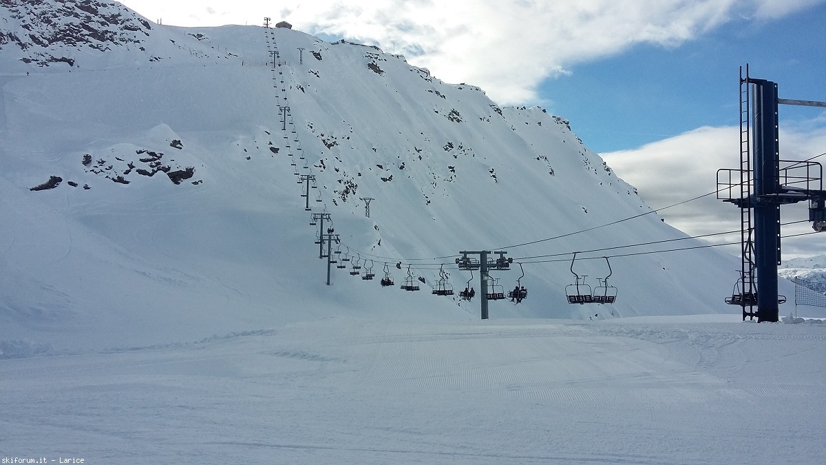 235984-lathuile-a2.jpg