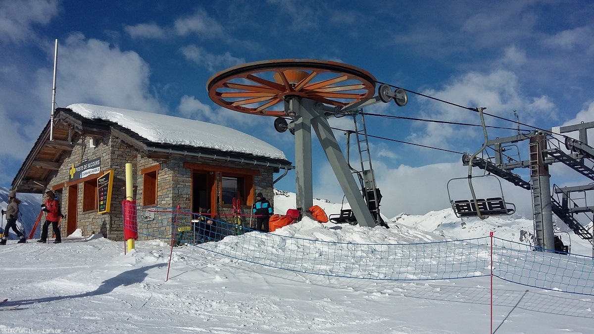 235986-lathuile-a4.jpg