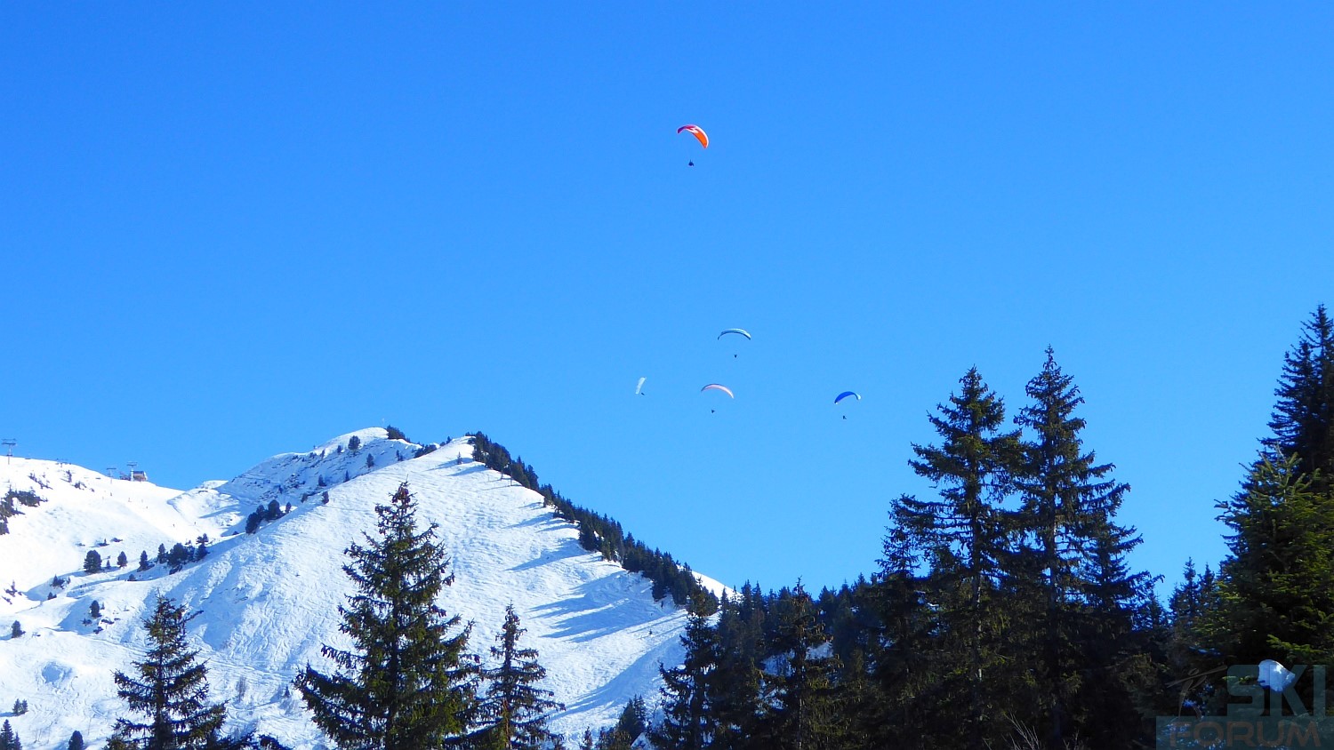 236647-le-collet-d-allevard-ski-35.jpg