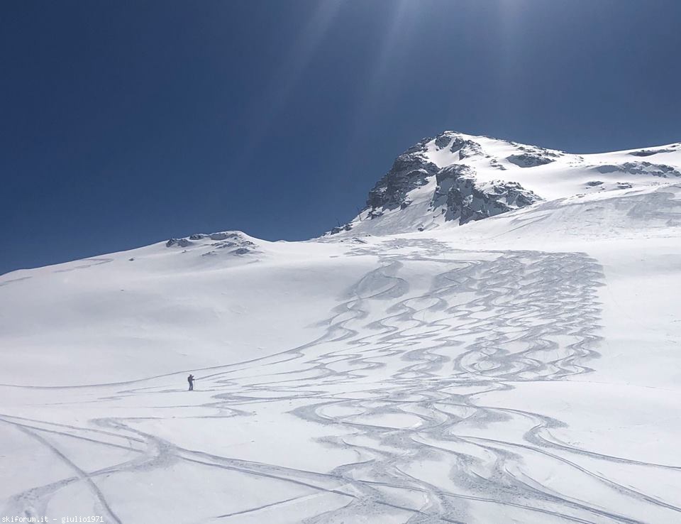 240209-zermatt-9-lines.jpg