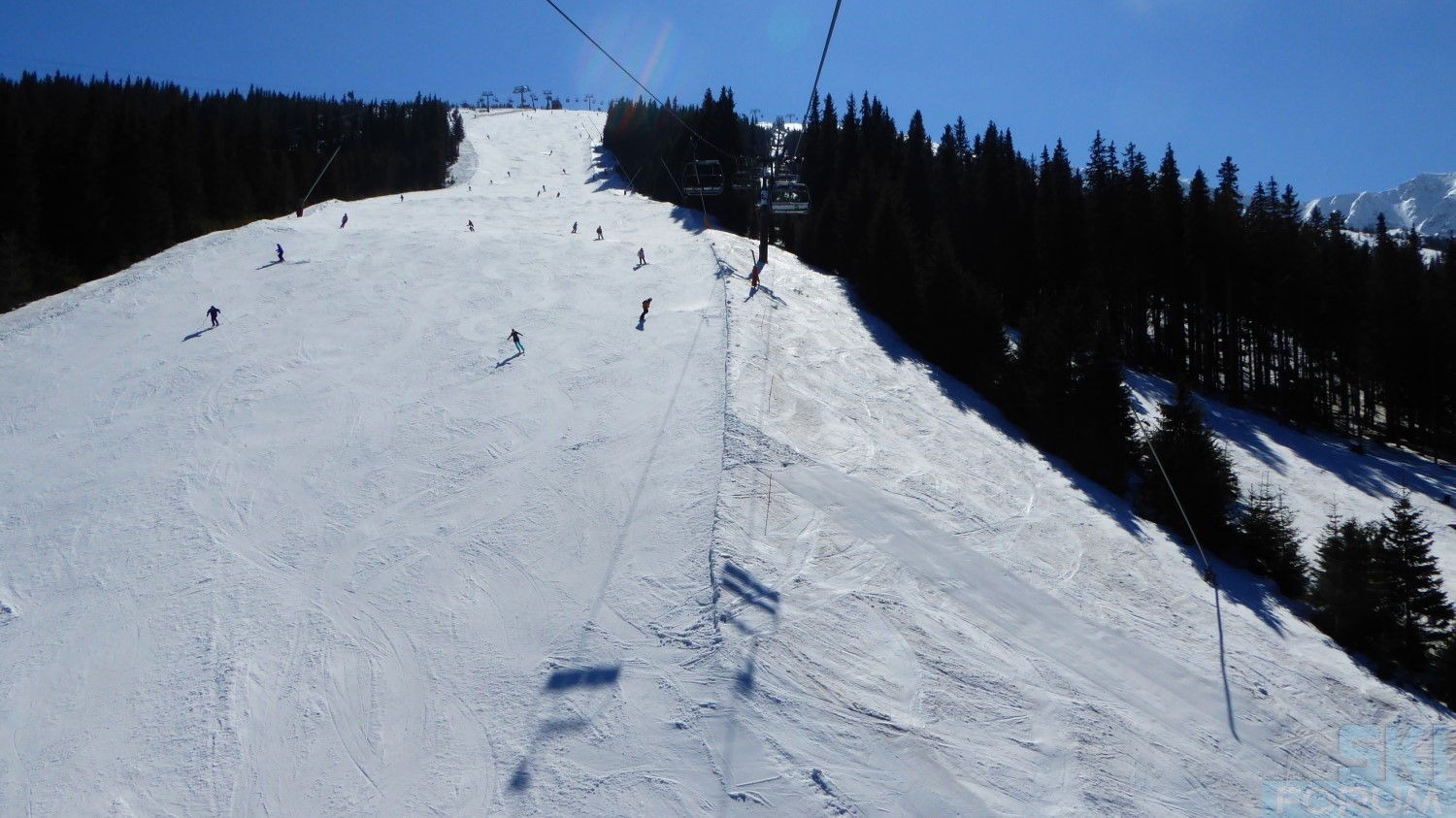 240537-skiing-in-jasna-slovakia-88.jpg
