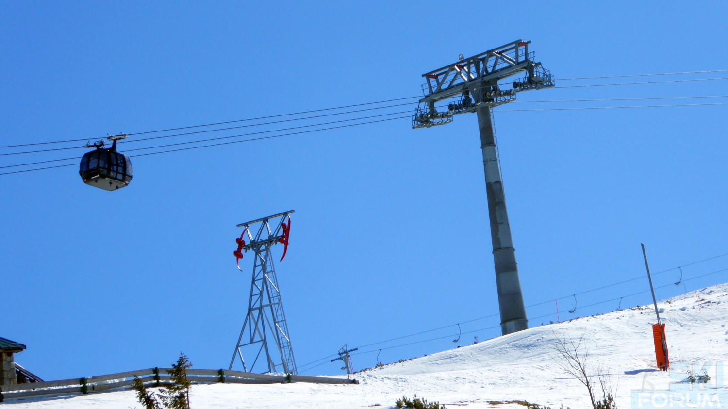 240538-skiing-in-jasna-slovakia-89.jpg