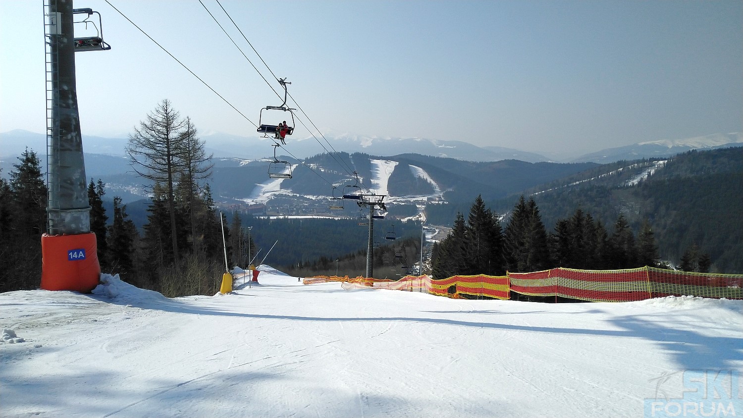 241250-ski-in-bukovel-5.jpg