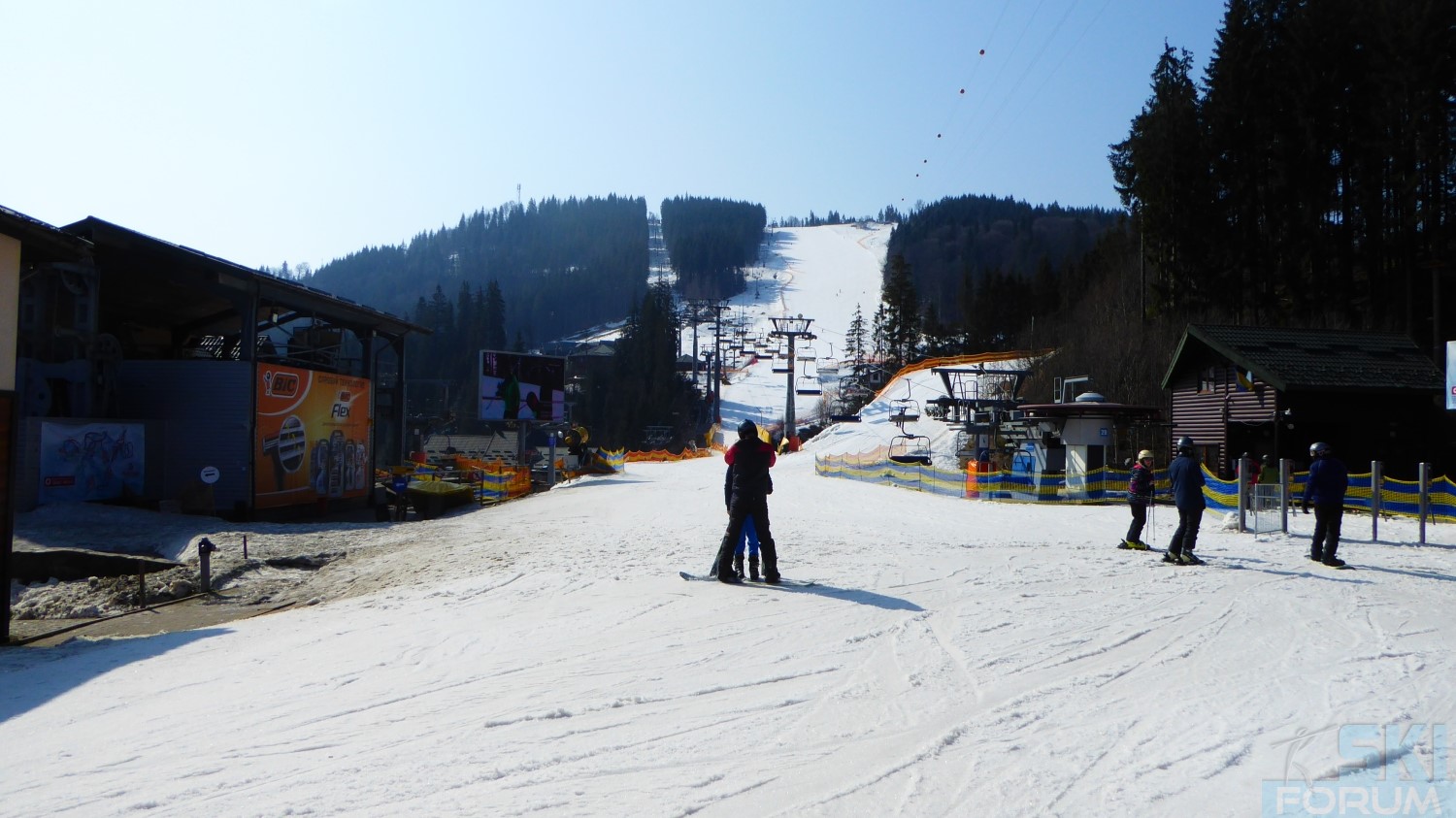 241254-bukovel-ukraine-skiing-37.jpg