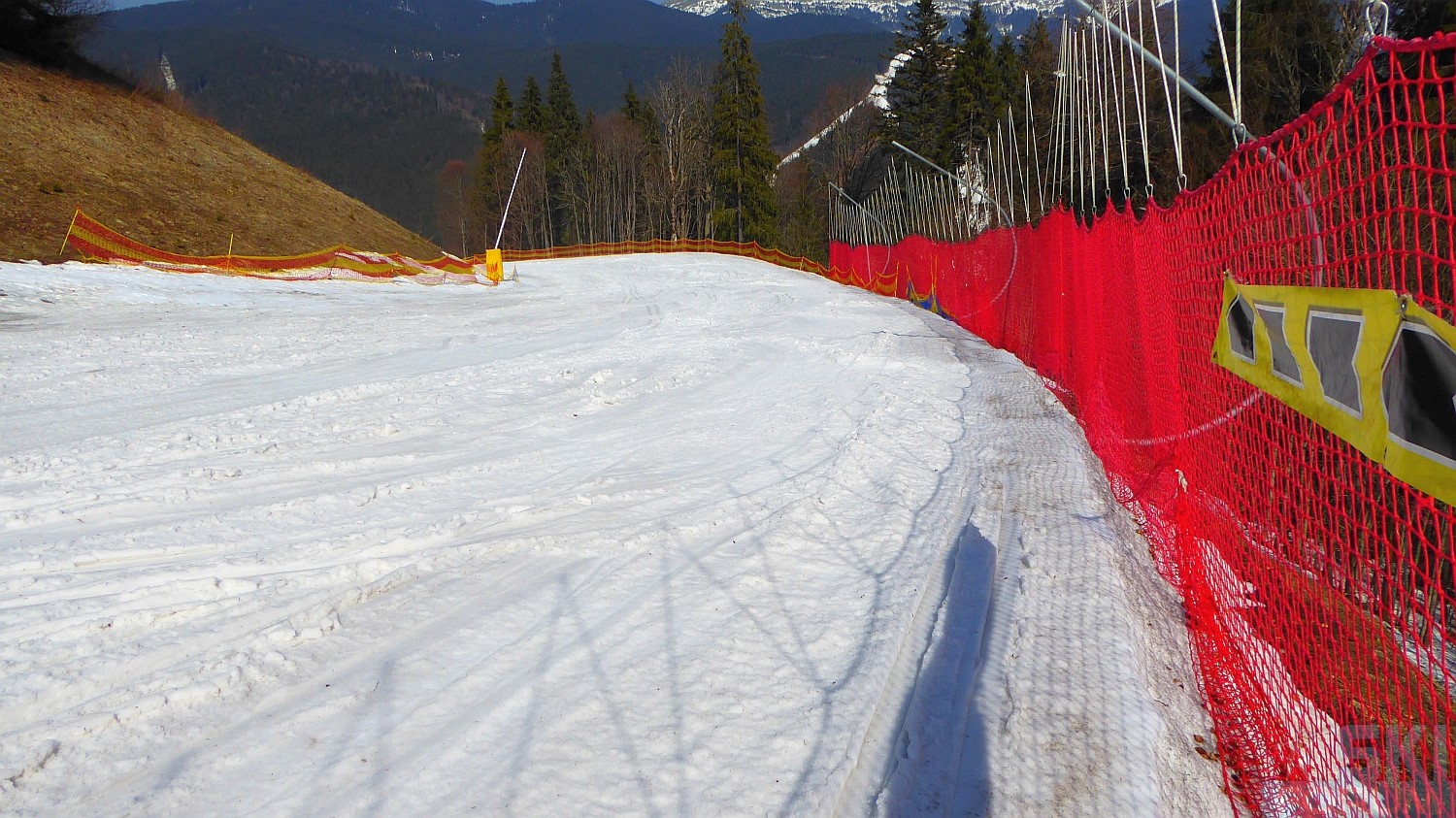 241340-bukovel-ukraine-skiing-106.jpg