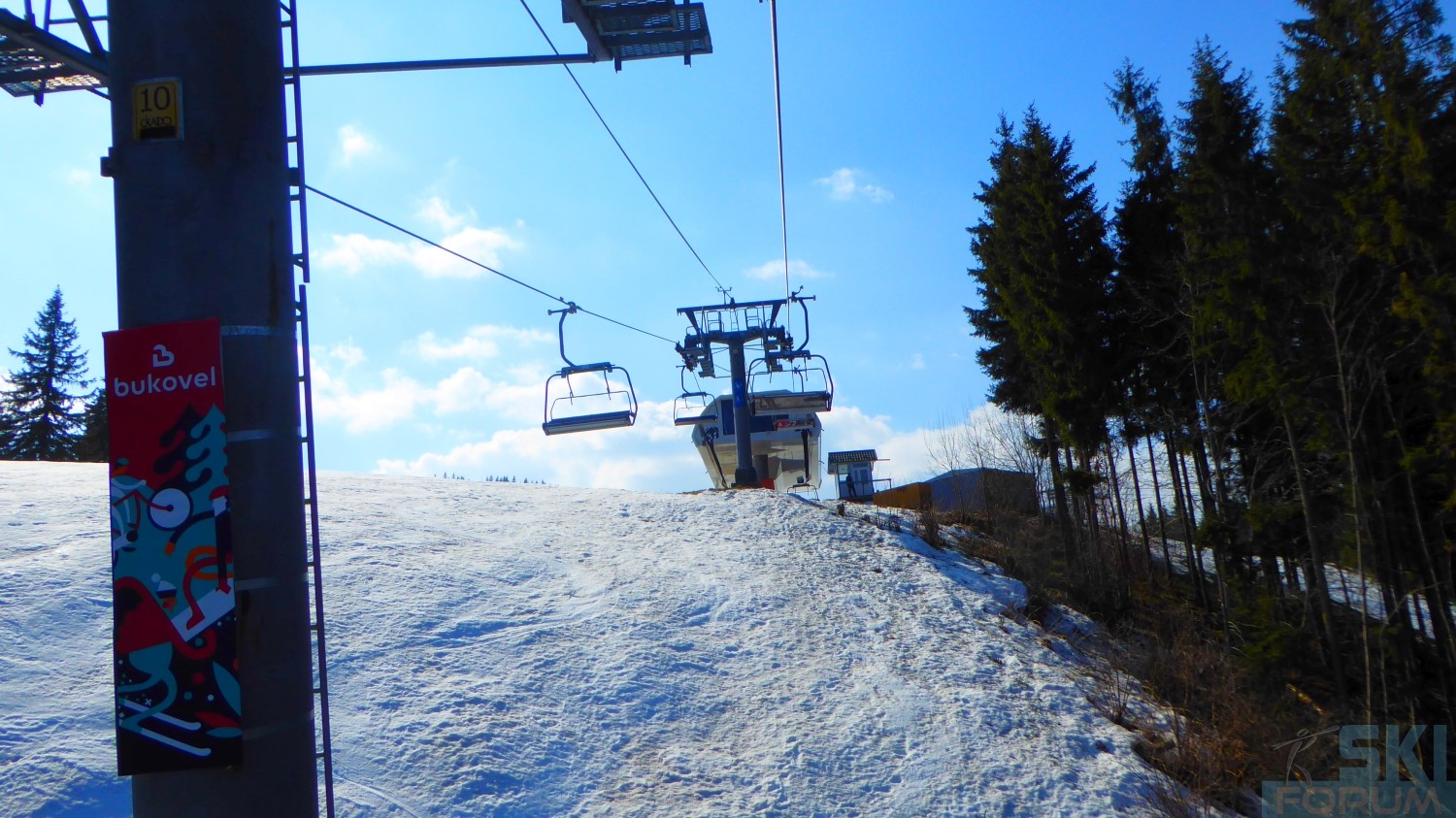 241356-bukovel-ukraine-skiing-119.jpg