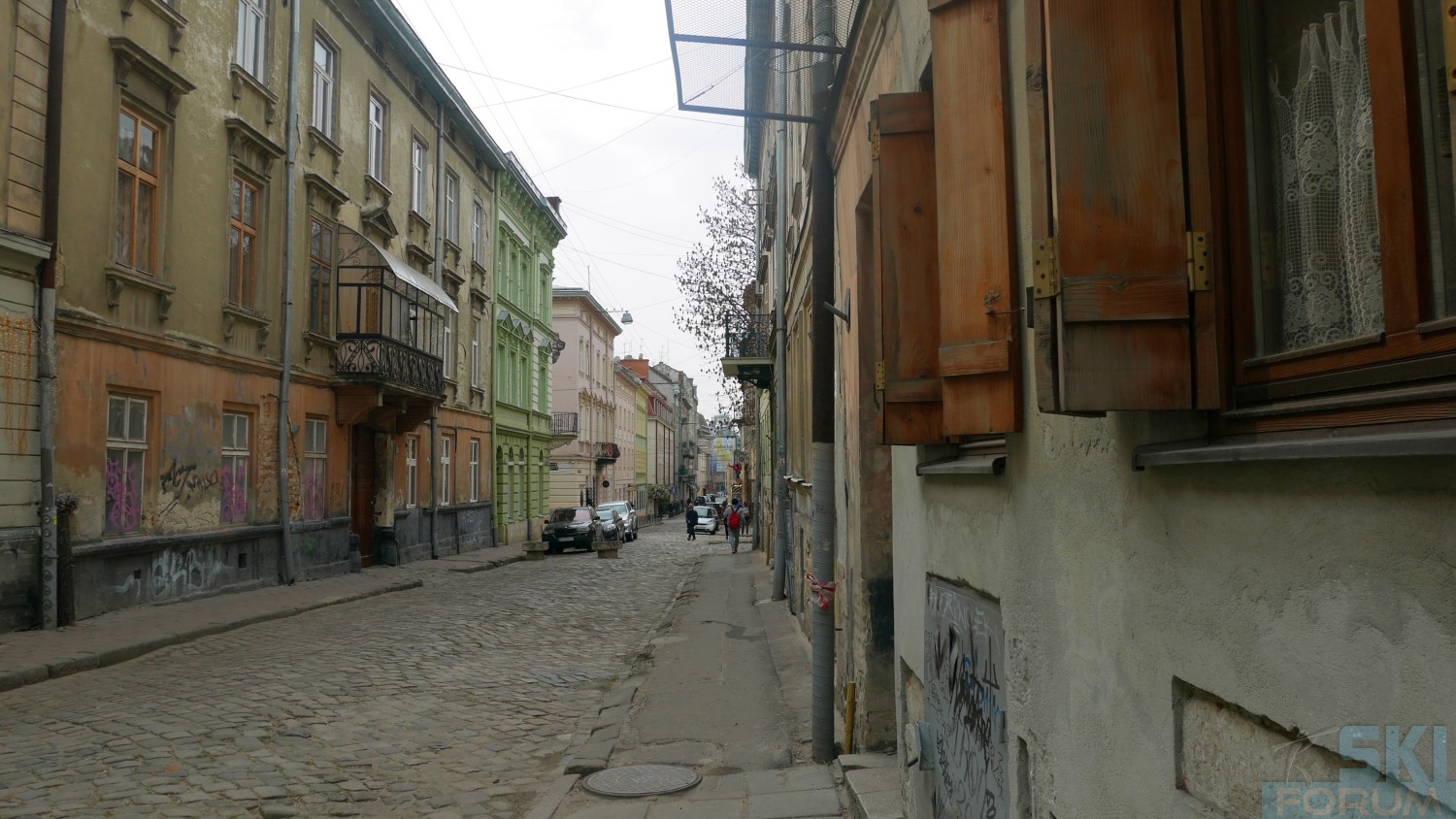 241645-lviv-ukraine-4.jpg