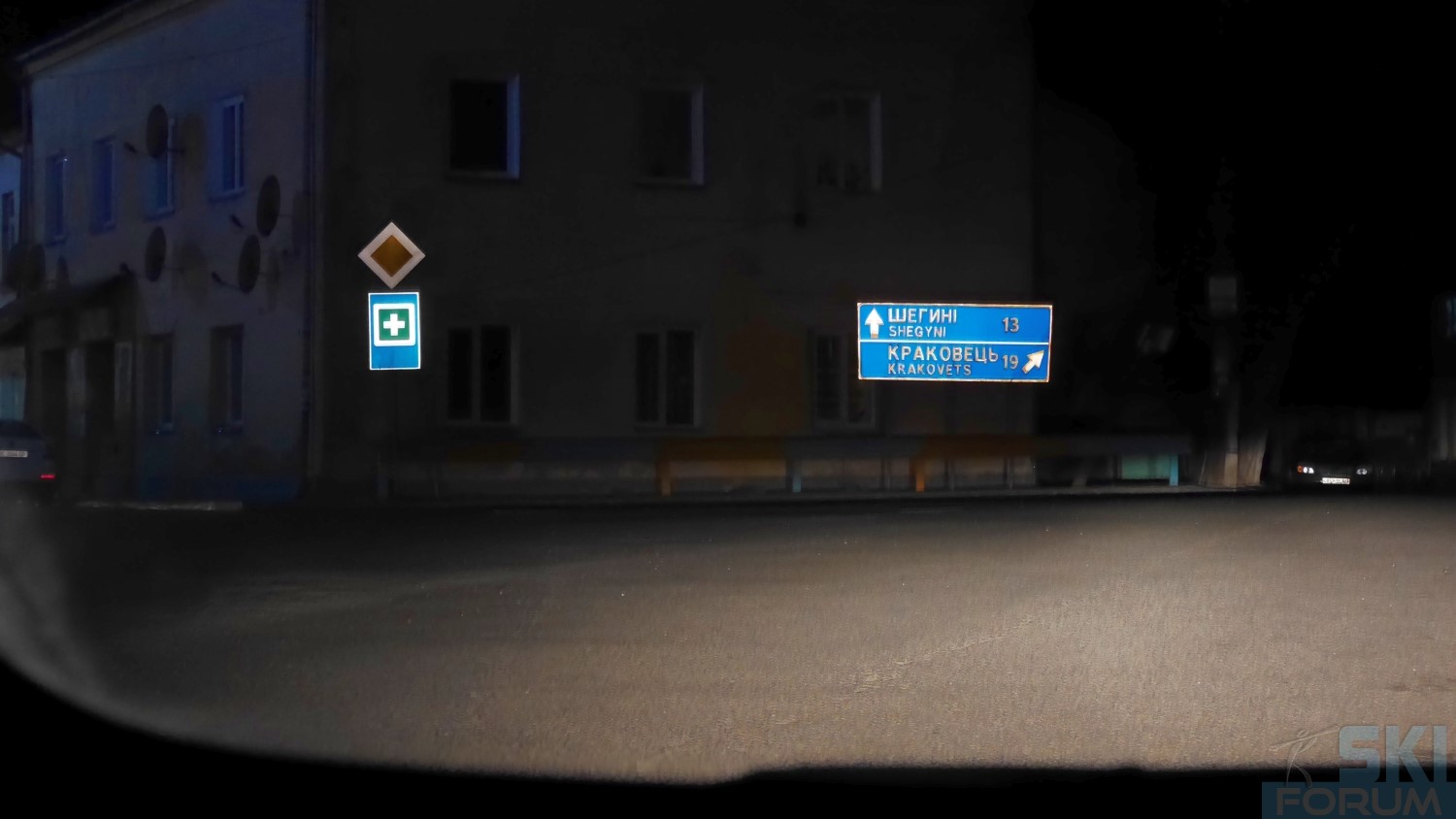 241678-shegyni-border-crossing-2.jpg
