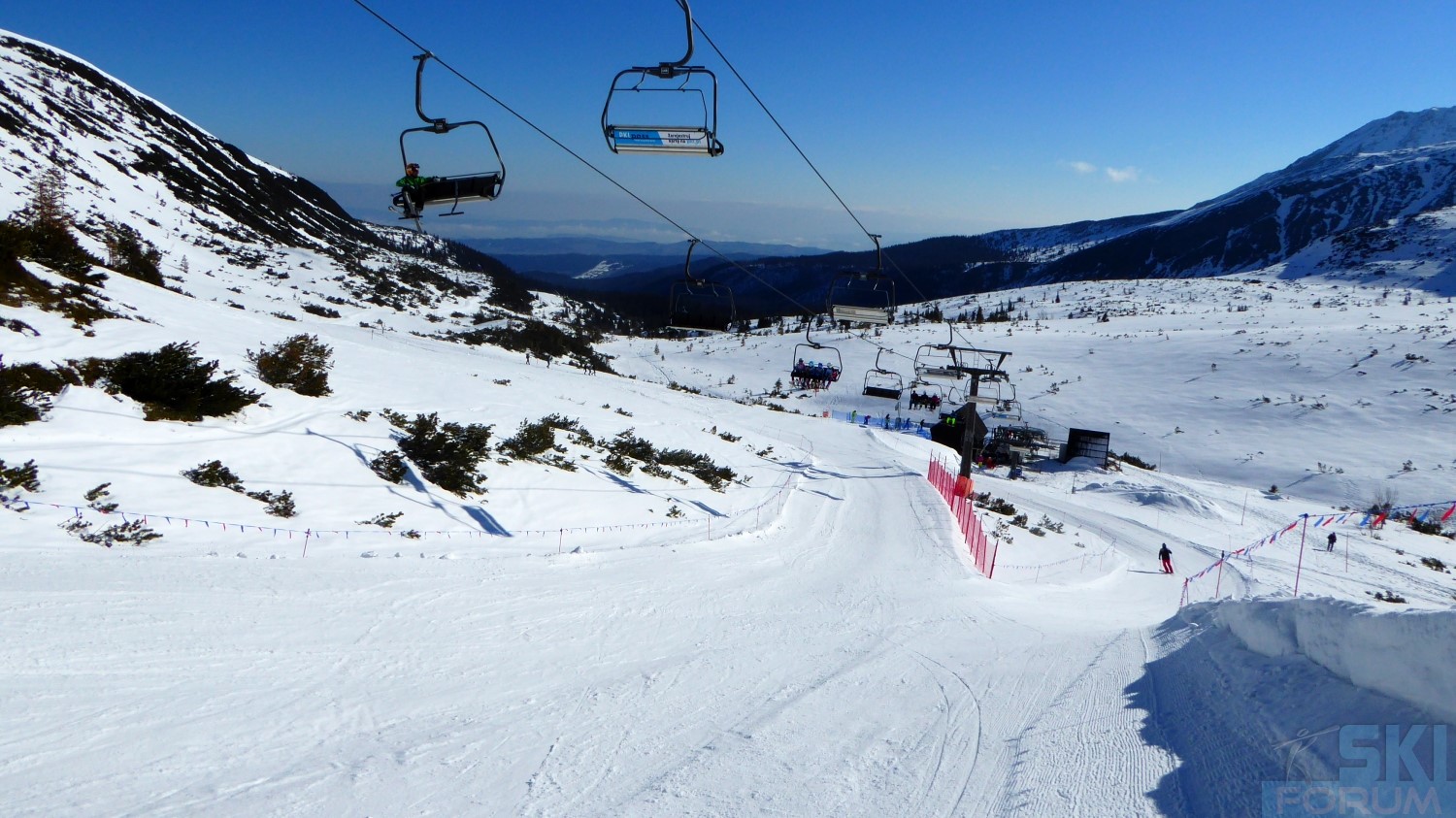 241769-skiing-in-zakopane-poland-7.jpg