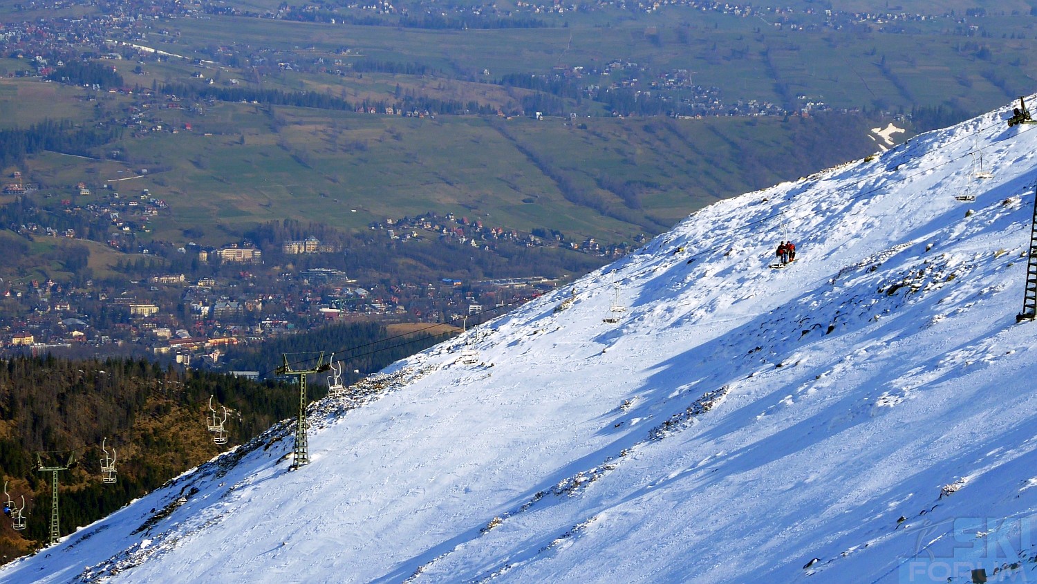 241790-skiing-in-zakopane-poland-24.jpg