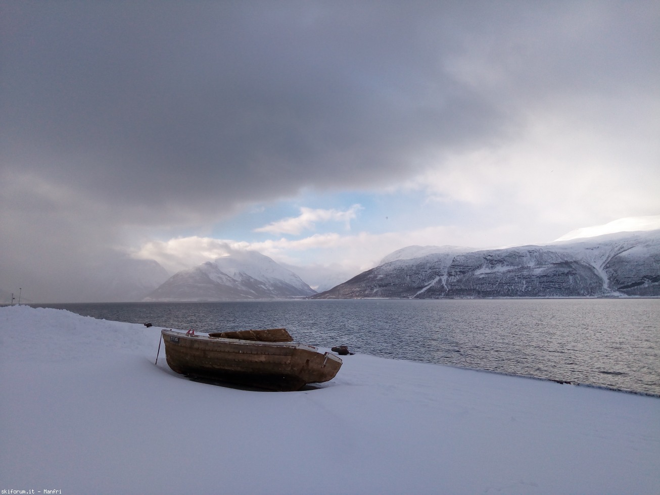 252553-norvegia-2018-03-28-1-401-dai-che-si-apre.jpg