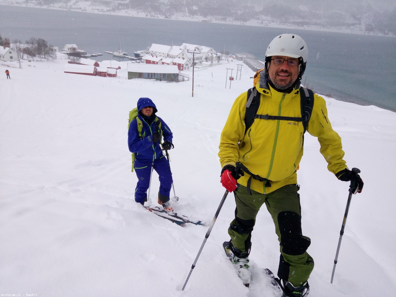 252609-norvegia-2018-03-29-1-503-che-coppia.jpg