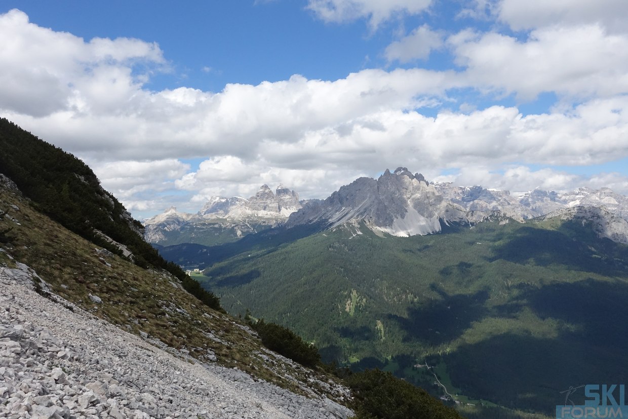 272929-trekking-lago-sorapis-17.jpg