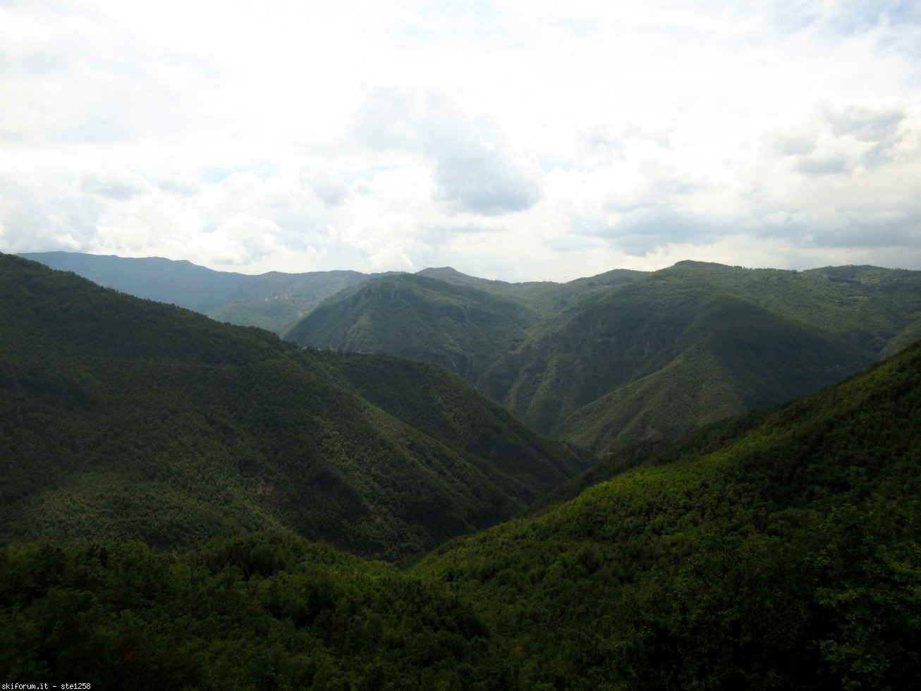 282180-appennino-piacentino-primavera-2020-81.jpg