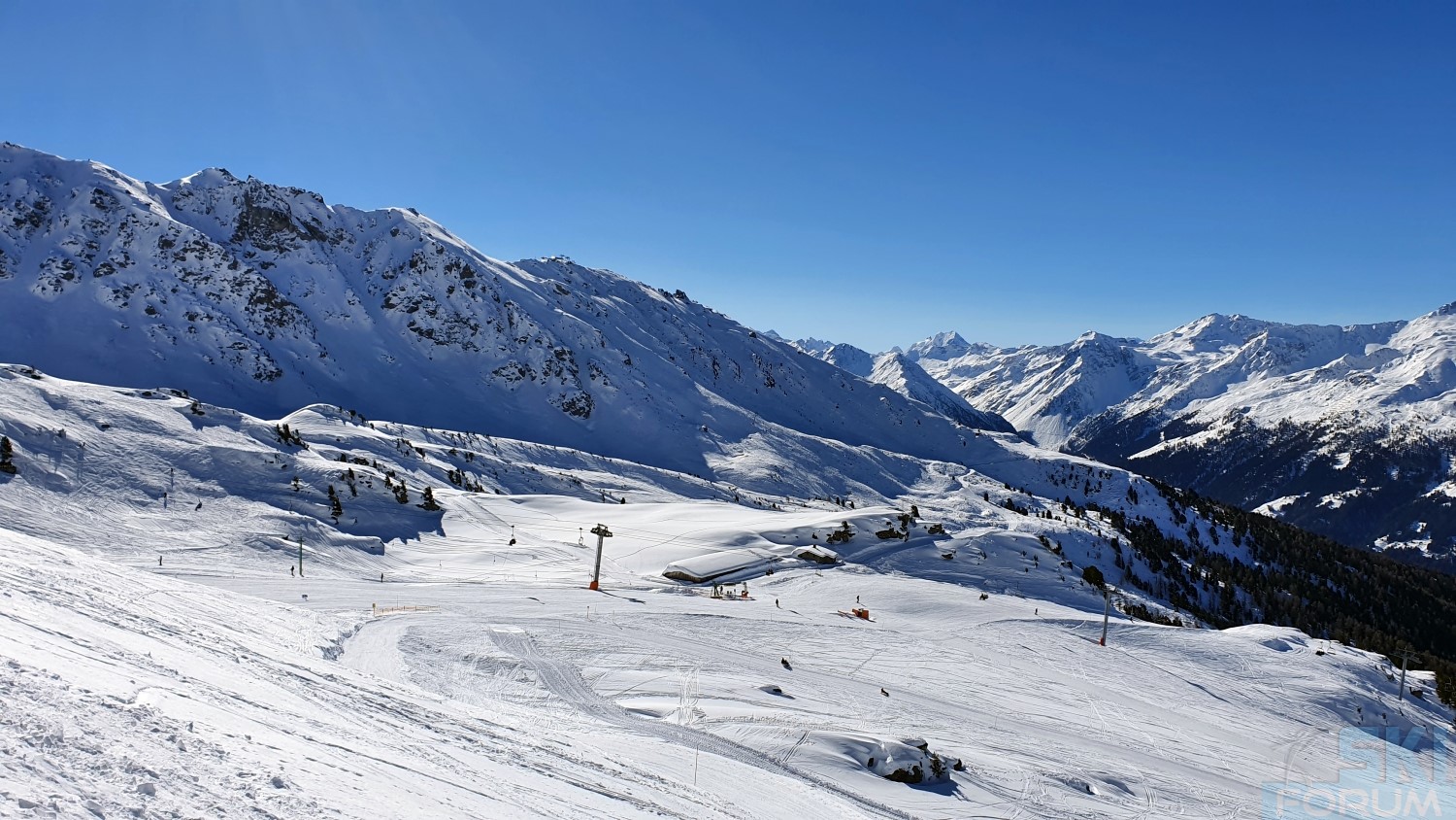 287410-stlucchandolin-16.jpg