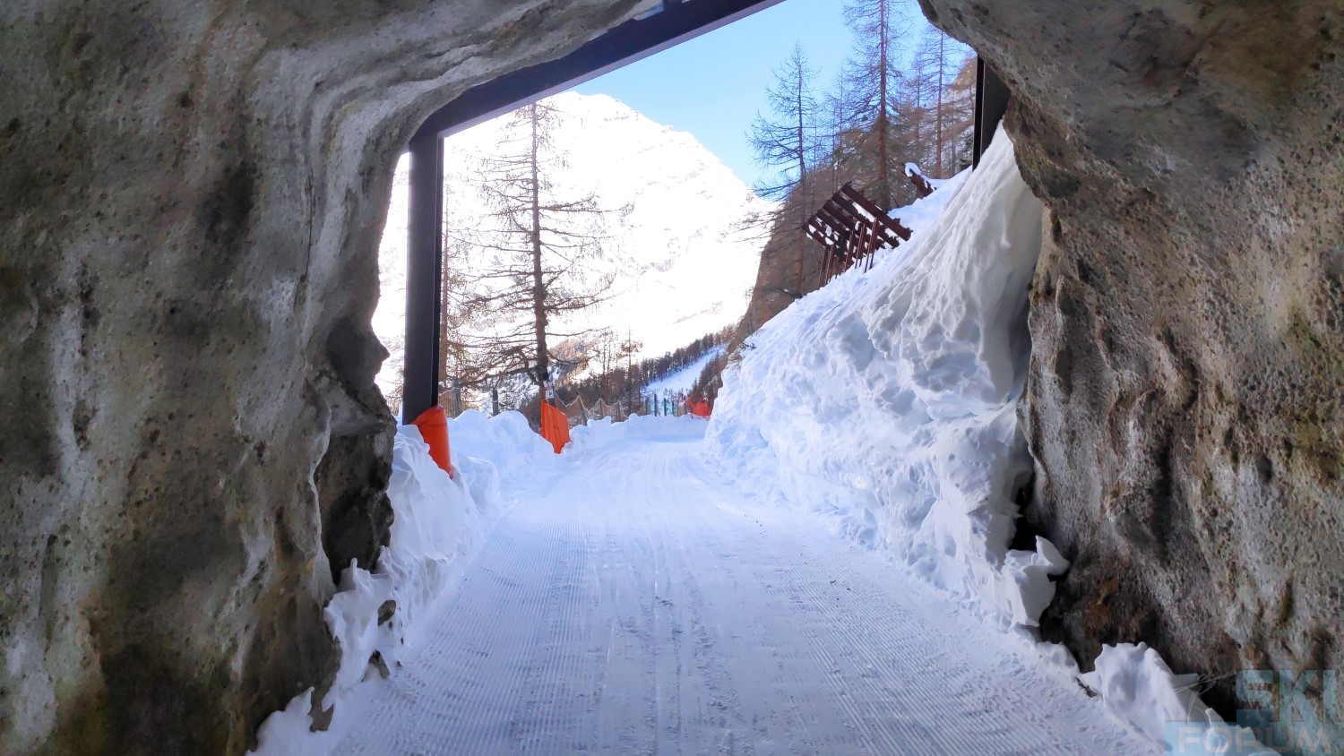 287986-leukerbad-sci-svizzera-49.jpg
