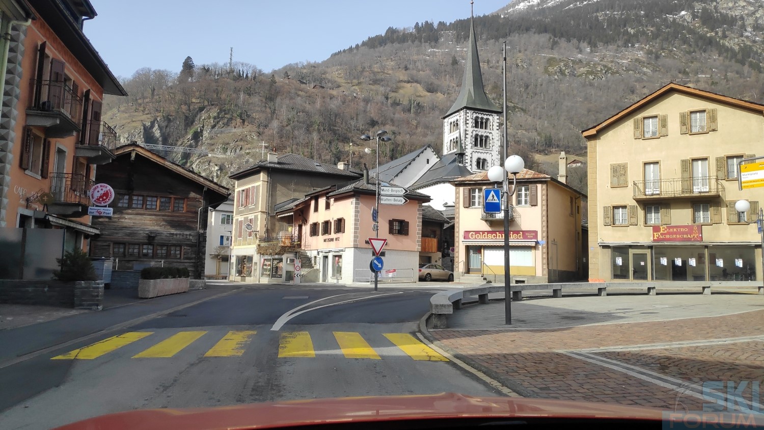 288605-sciare-a-belalp-in-vallese-4.jpg