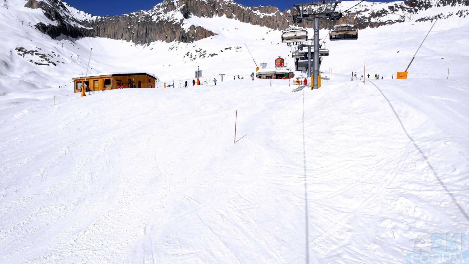 288642-sciare-a-belalp-in-vallese-39.jpg