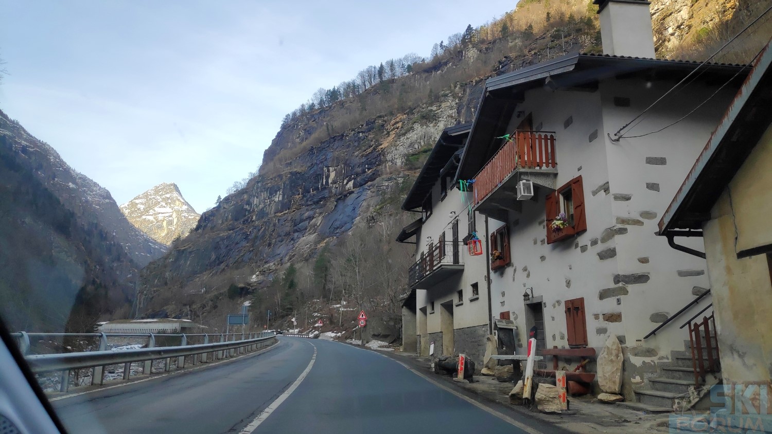 289166-sciare-a-lauchernalp-6.jpg