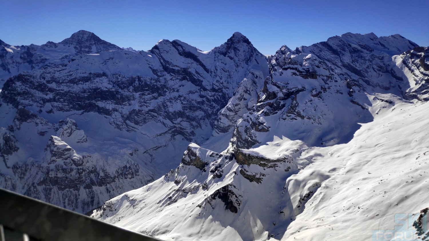 289777-sciare-nel-comprensorio-dello-schilthorn-83.jpg