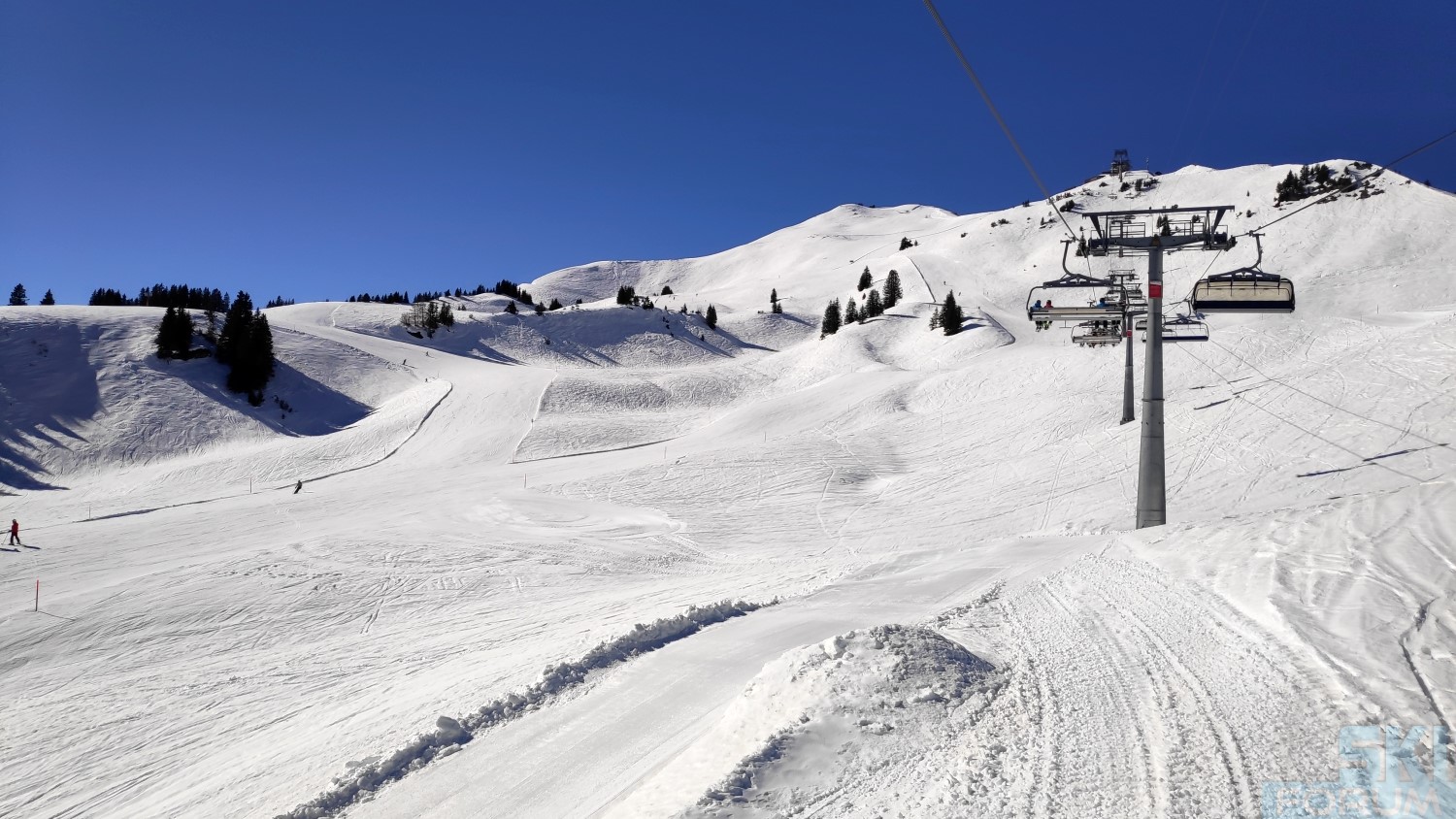 290331-ski-in-flumserberg-16.jpg
