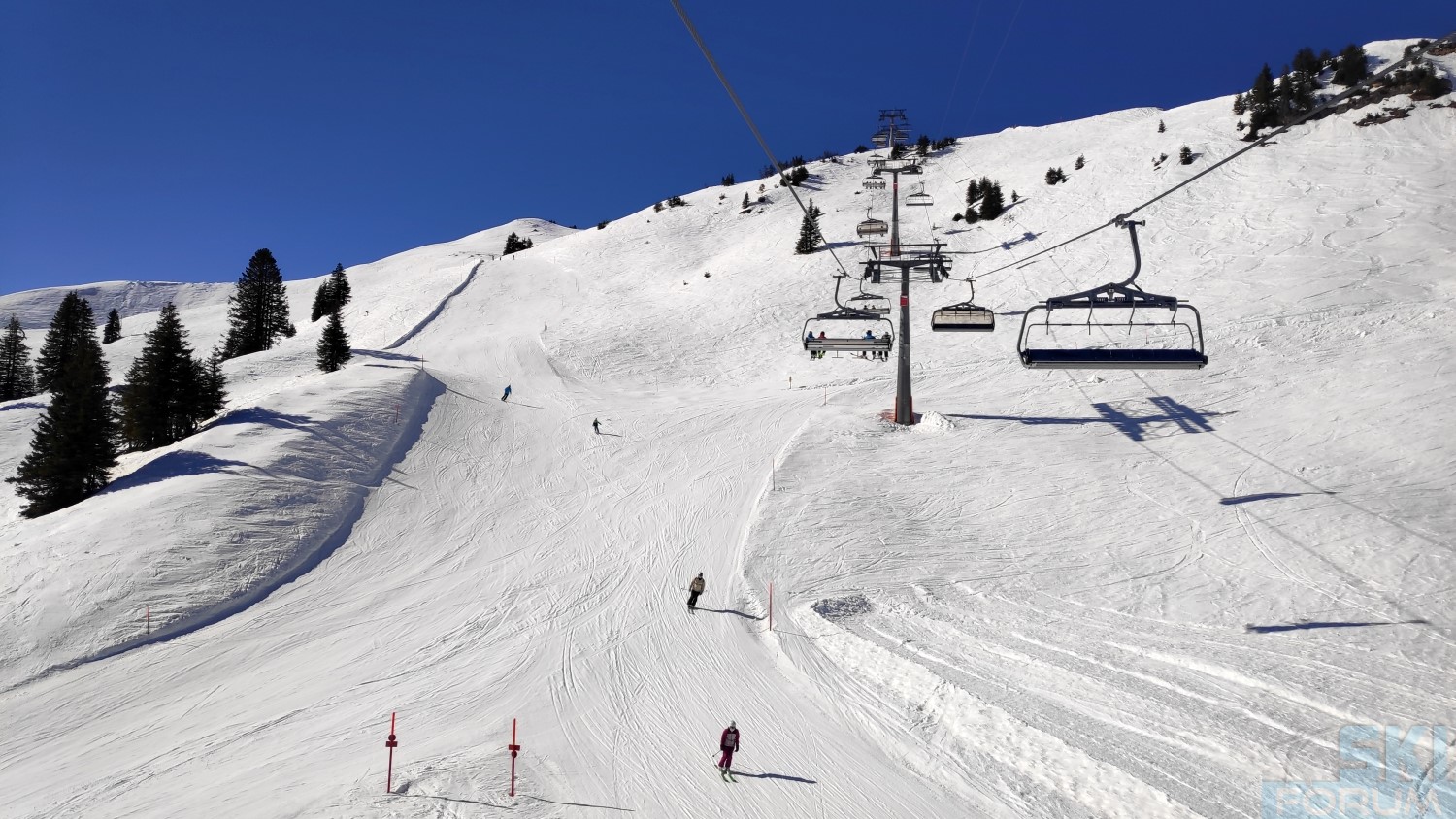 290332-ski-in-flumserberg-17.jpg