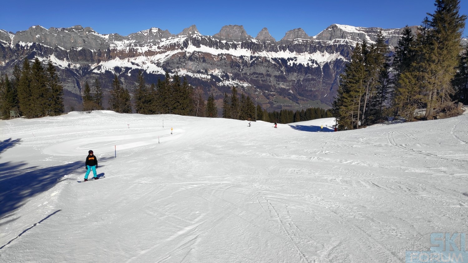 290380-ski-in-flumserberg-46.jpg