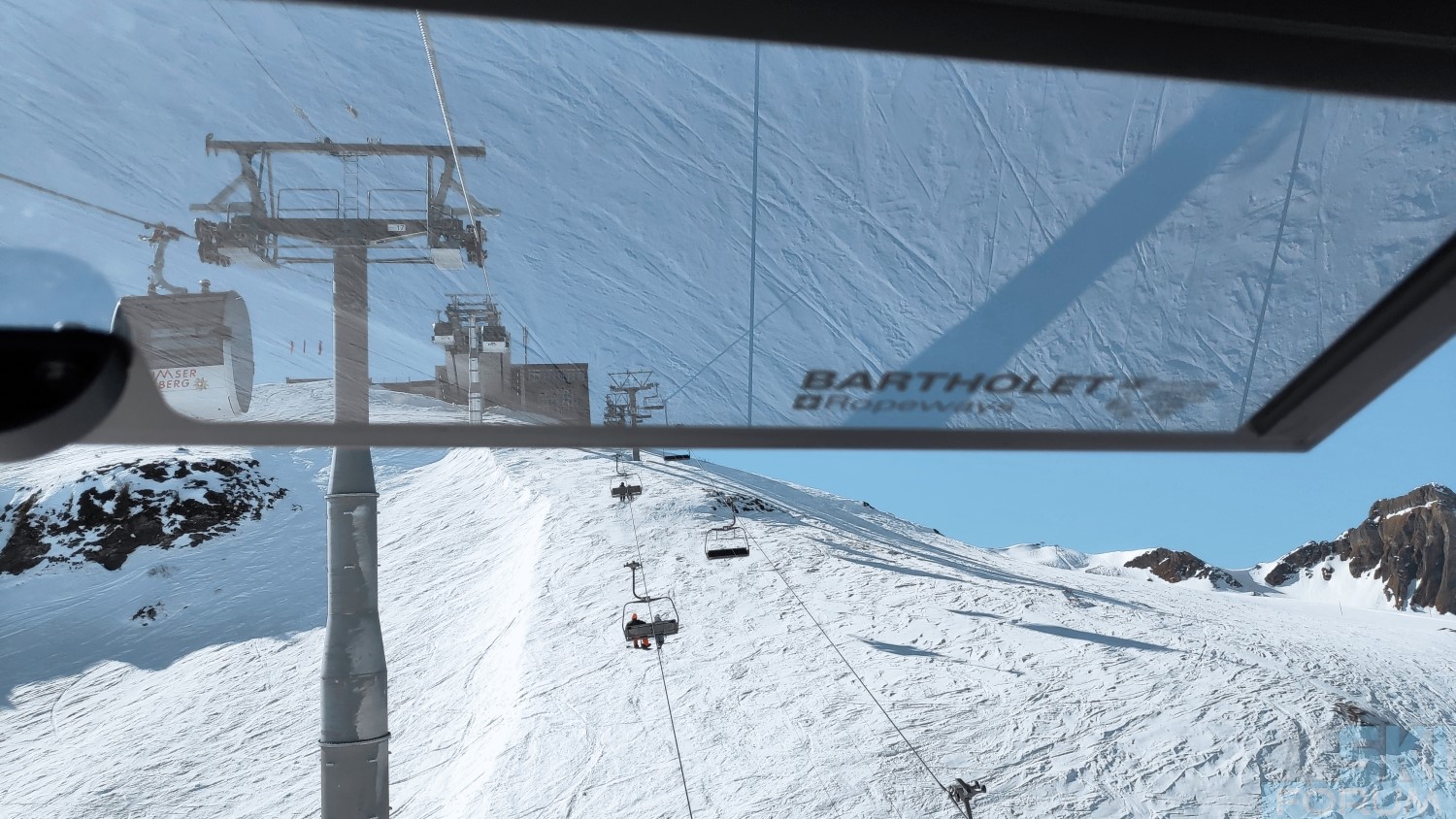 290398-ski-in-flumserberg-64.jpg