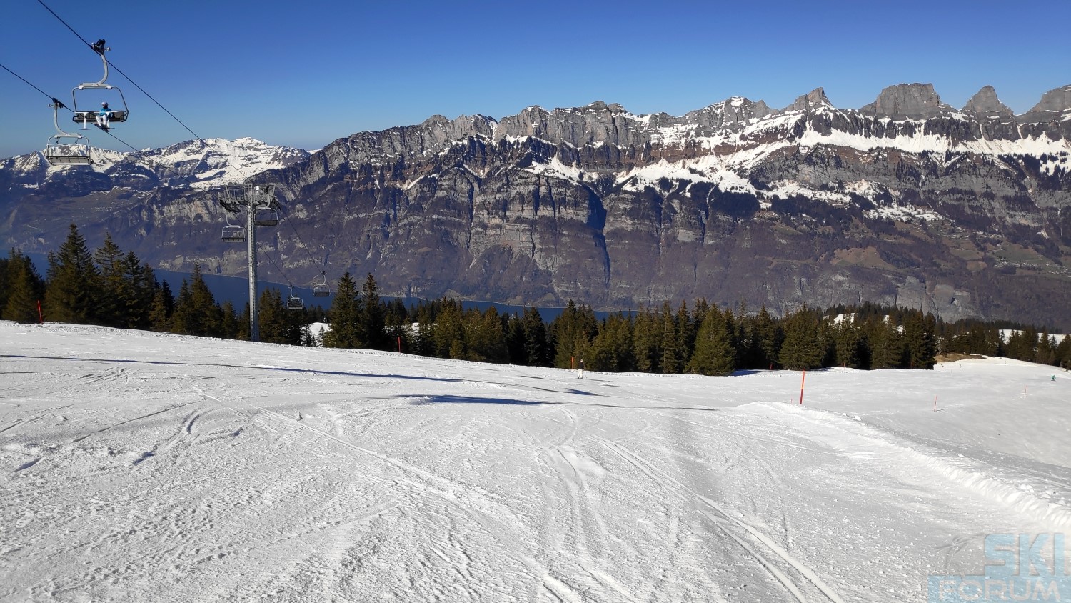 290442-ski-in-flumserberg-108.jpg