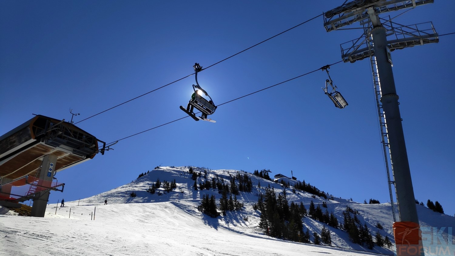 290443-ski-in-flumserberg-109.jpg