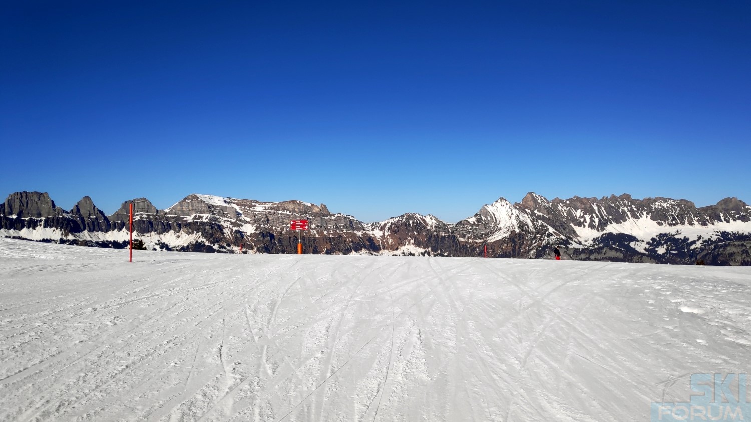 290473-ski-in-flumserberg-139.jpg