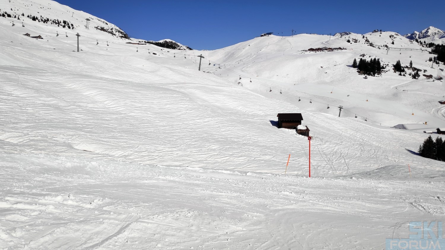 290907-sciare-ad-arosa-skiing-77.jpg
