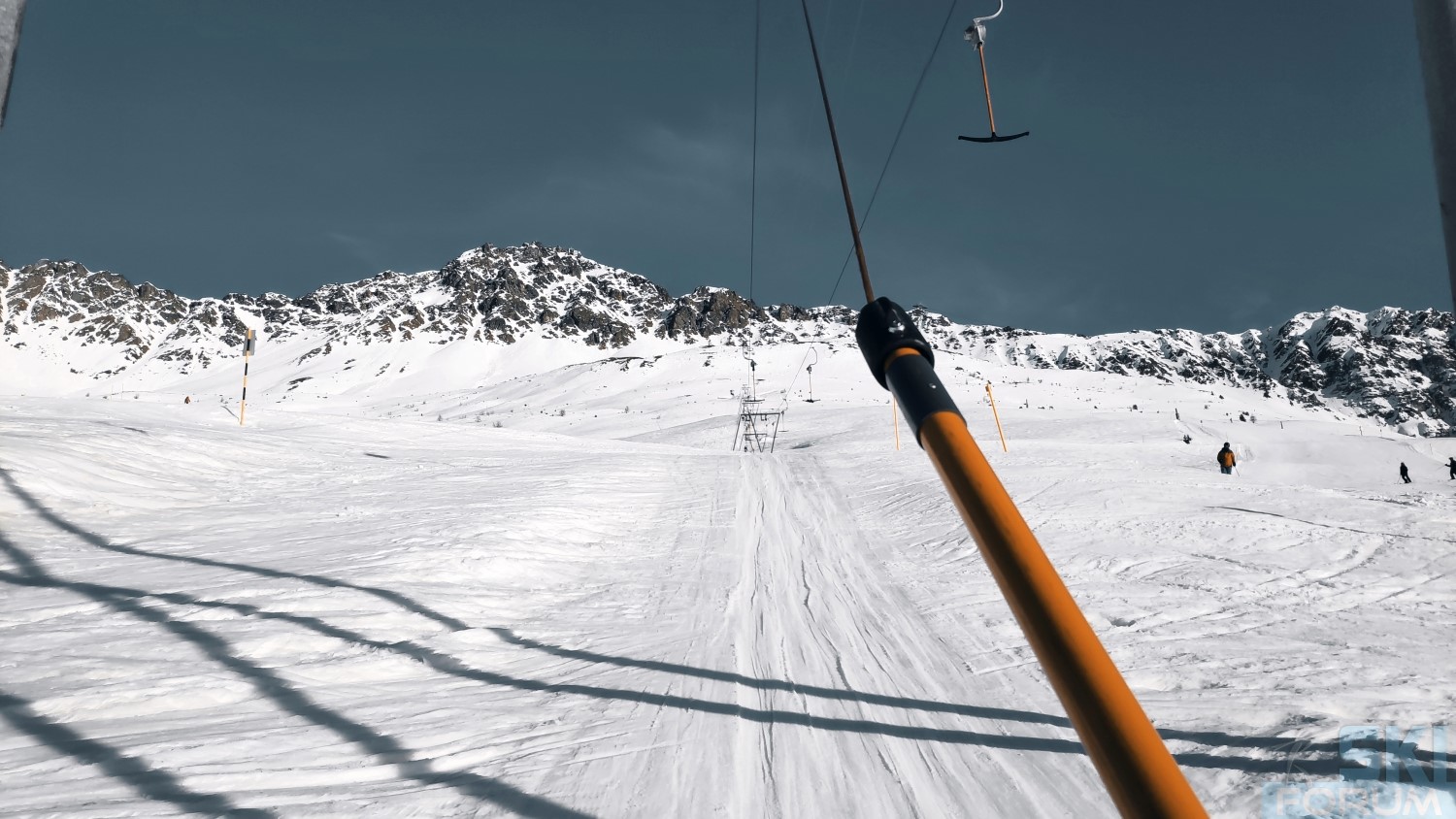 291028-sciare-ad-arosa-skiing-190.jpg