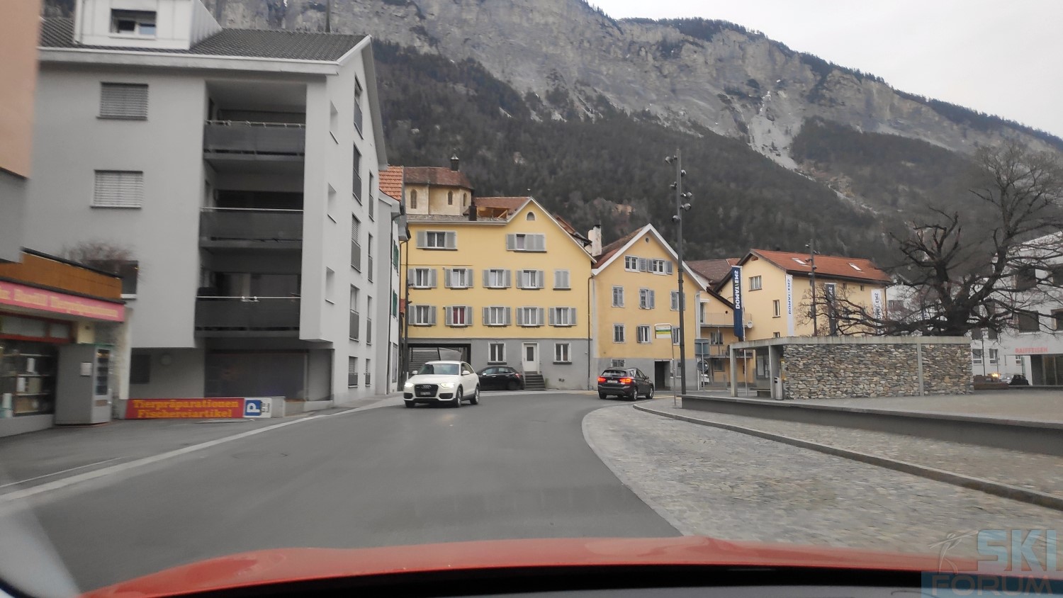 291372-from-obersaxen-to-chur-7.jpg