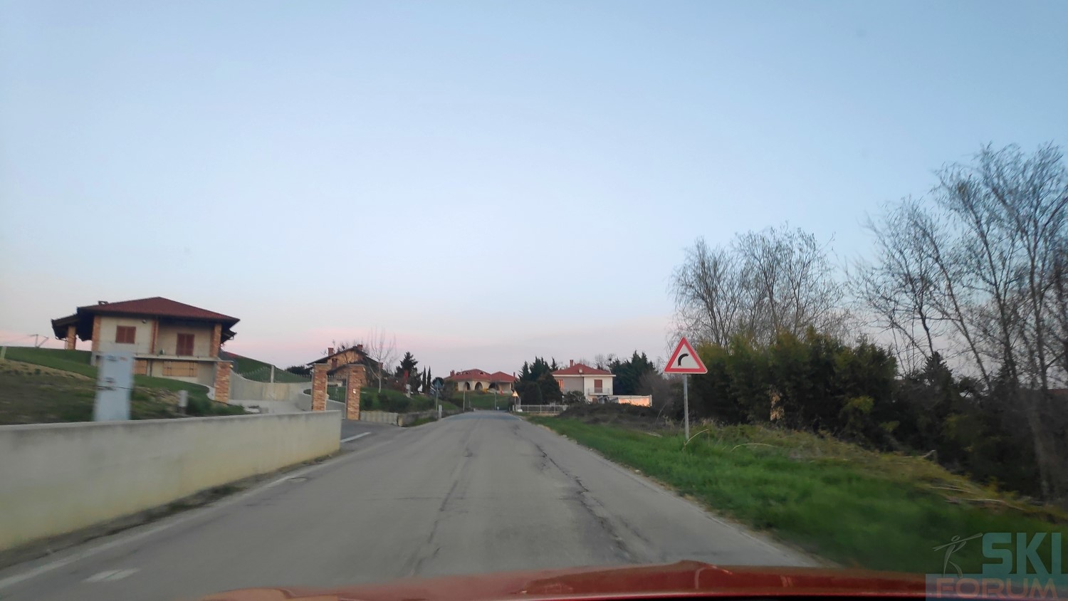 291694-sciare-ad-ovronnaz-e-guidare-in-svizzera-2.jpg