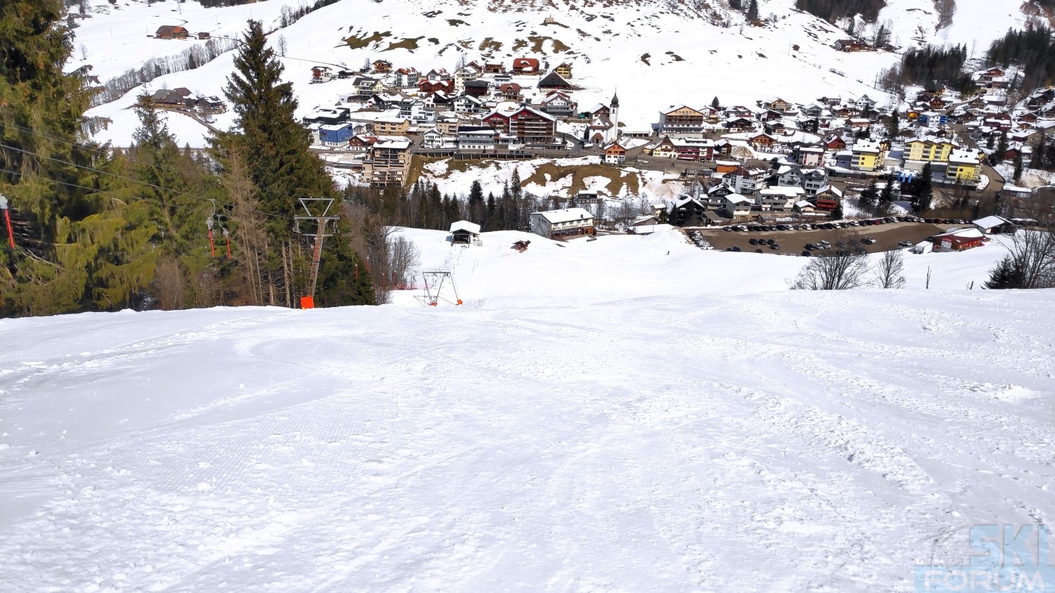 292640-ski-in-soeremberg-in-svizra-42.jpg