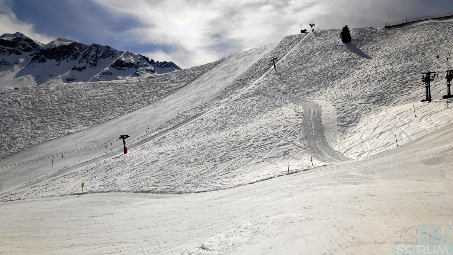 292658-ski-in-soeremberg-in-svizra-56.jpg