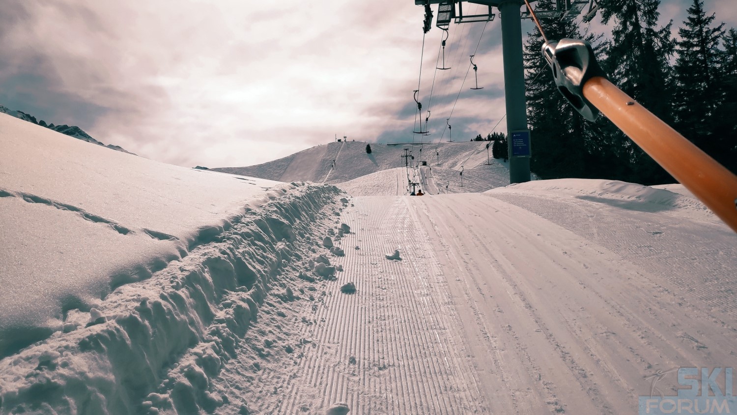 292692-ski-in-soeremberg-in-svizra-88.jpg
