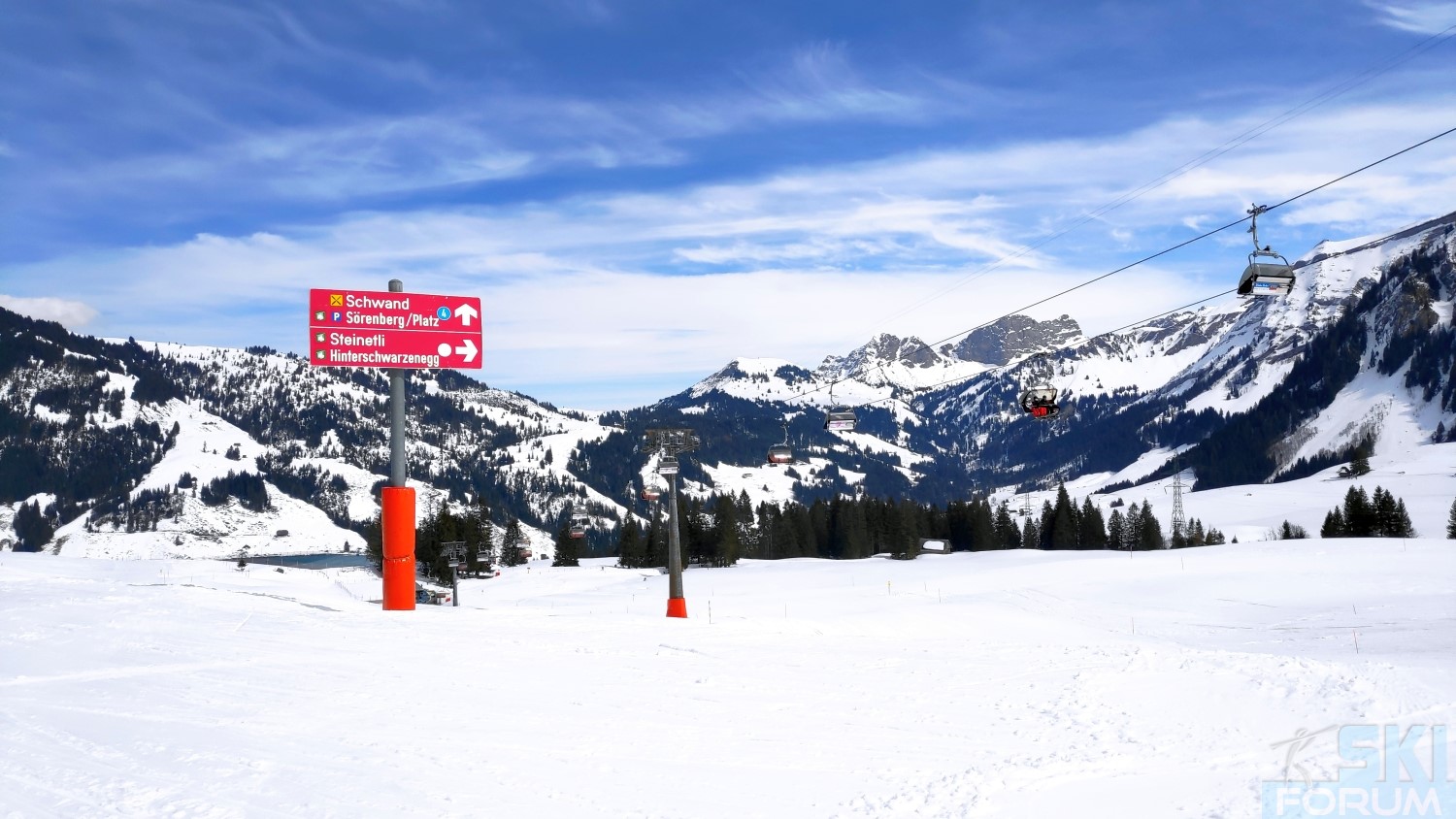 292695-ski-in-soeremberg-in-svizra-91.jpg