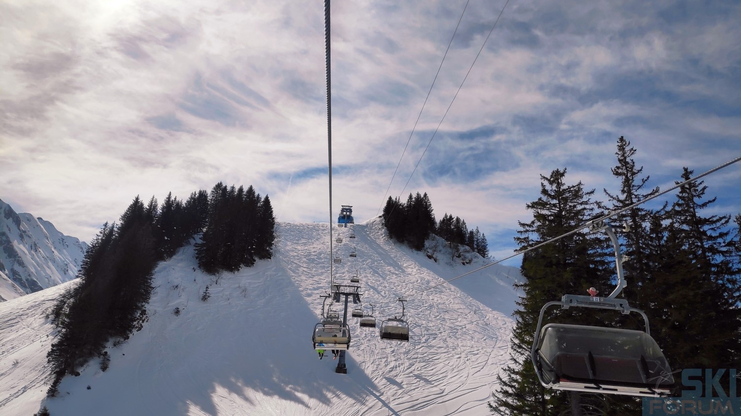 292706-ski-in-soeremberg-in-svizra-102.jpg