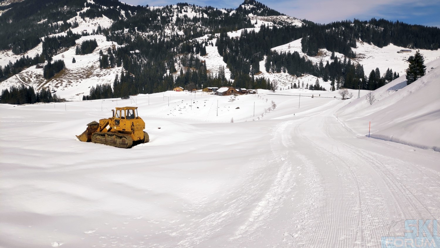 292721-ski-in-soeremberg-in-svizra-117.jpg