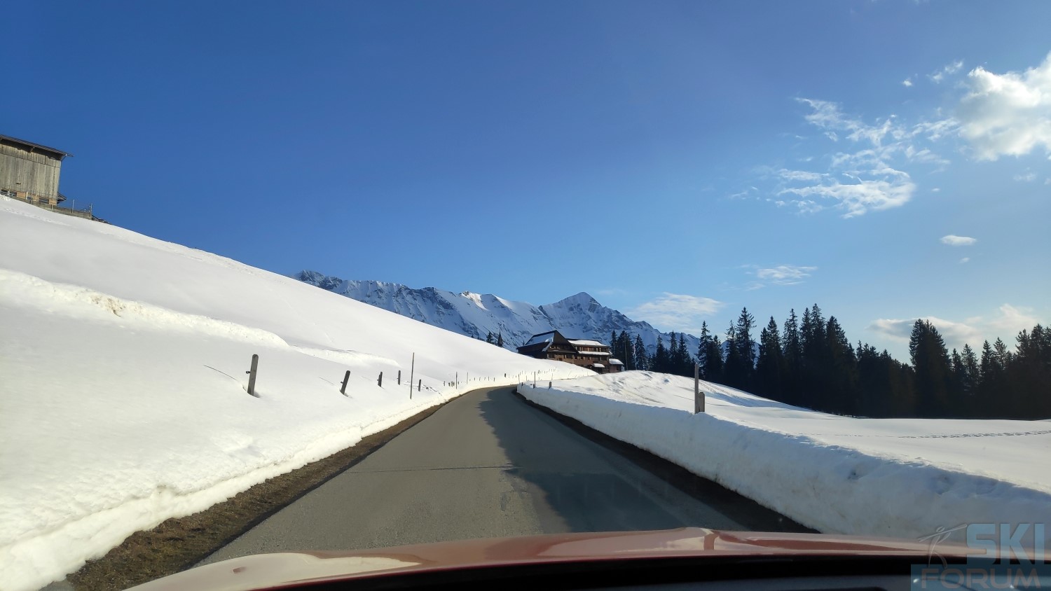 292815-ski-in-soeremberg-in-svizra-211.jpg