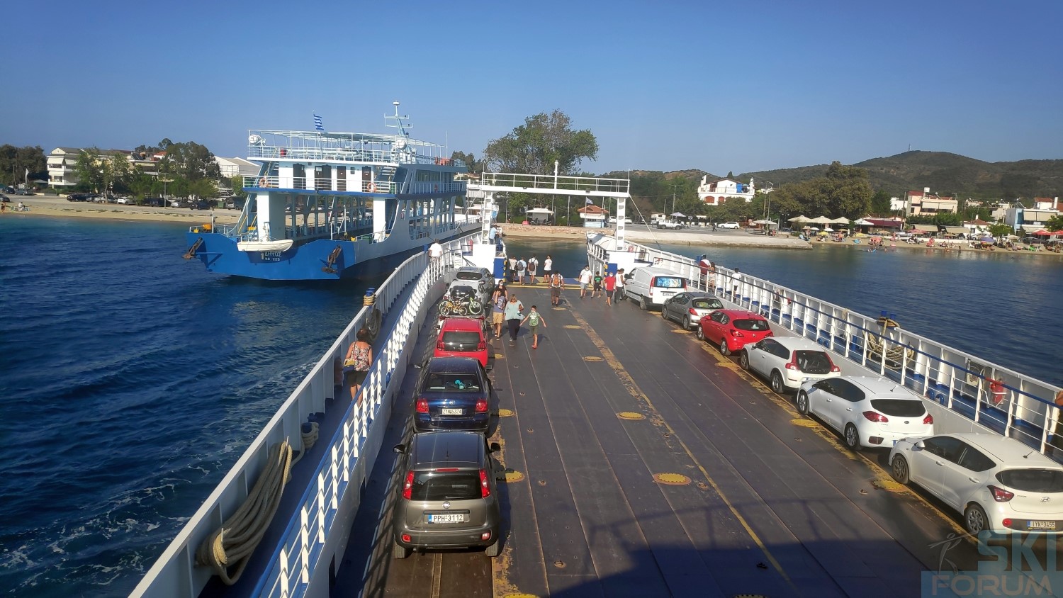 293386-in-grecia-9.jpg