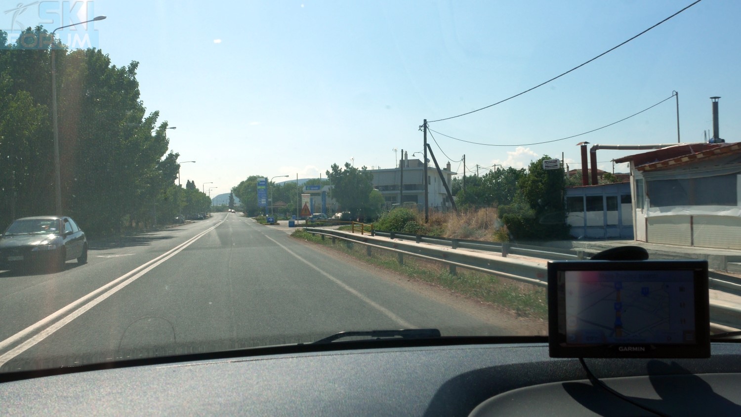 293391-telefono-strada-20.jpg