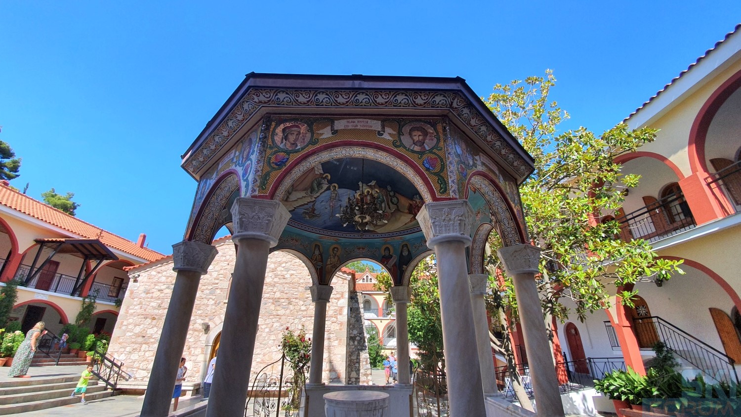 293532-evia-greece-33.jpg