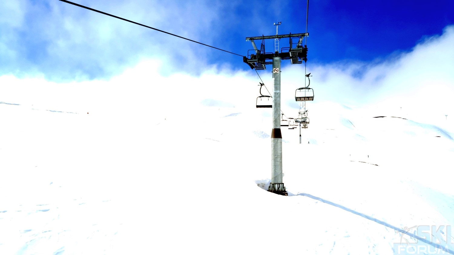 293697-ski-brigels-sciare-grigioni-suisse-103.jpg