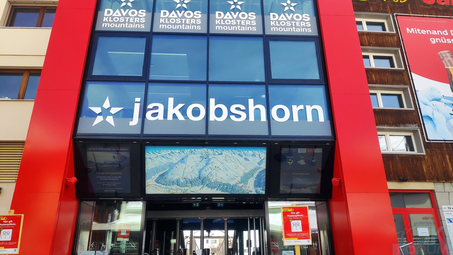 294518-sciare-a-davos-jakobs-horn-10.jpg